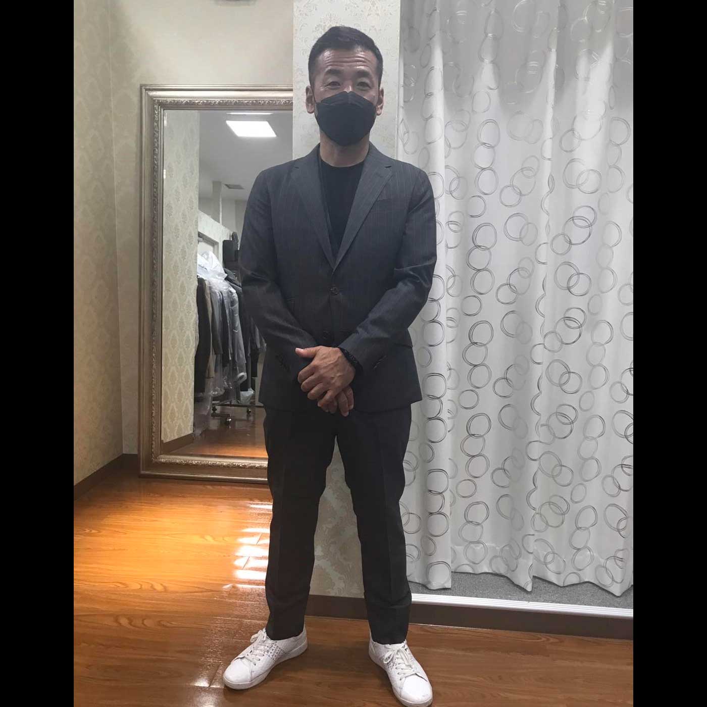 エルメネジルド・ゼニア（ピュアカシミア）前面