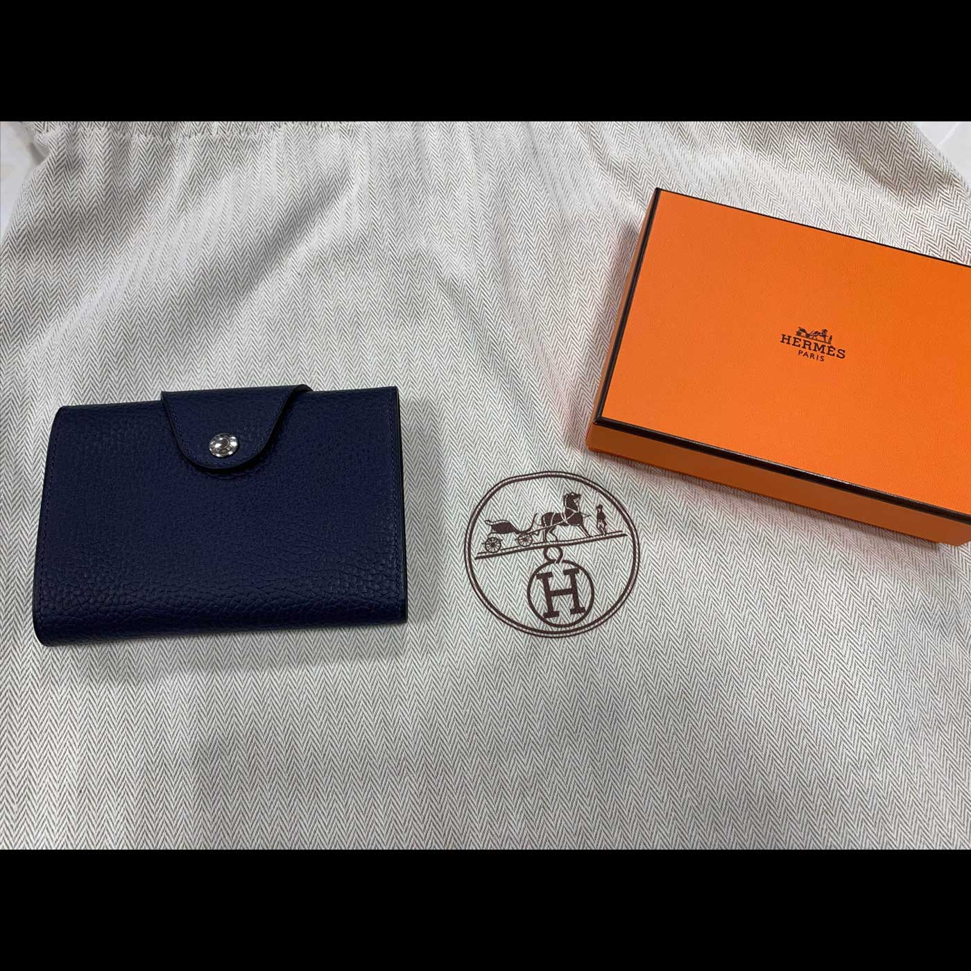 エルメス カードフォルダ