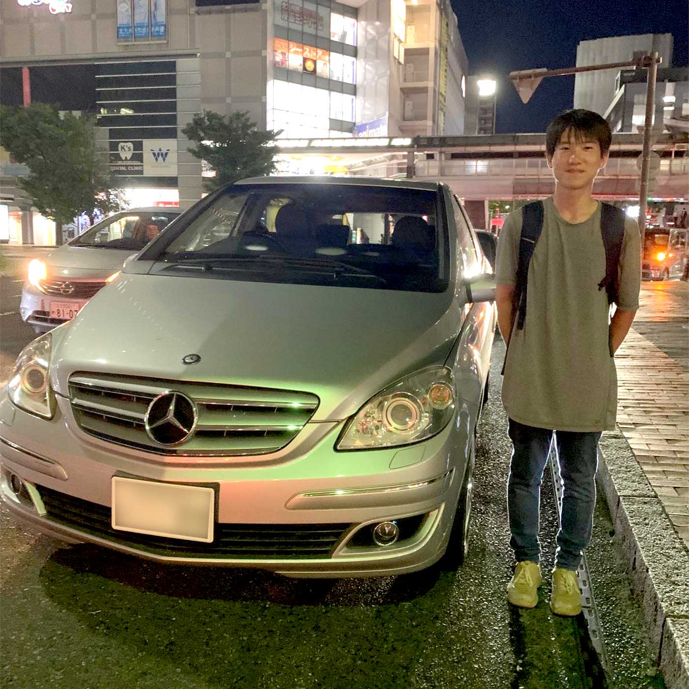 メルセデスベンツ　カーシェア